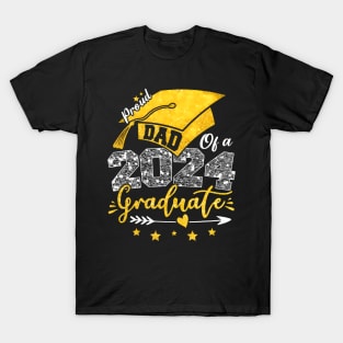 Proud Dad Of A Class Of 2024 Graduate T-Shirt